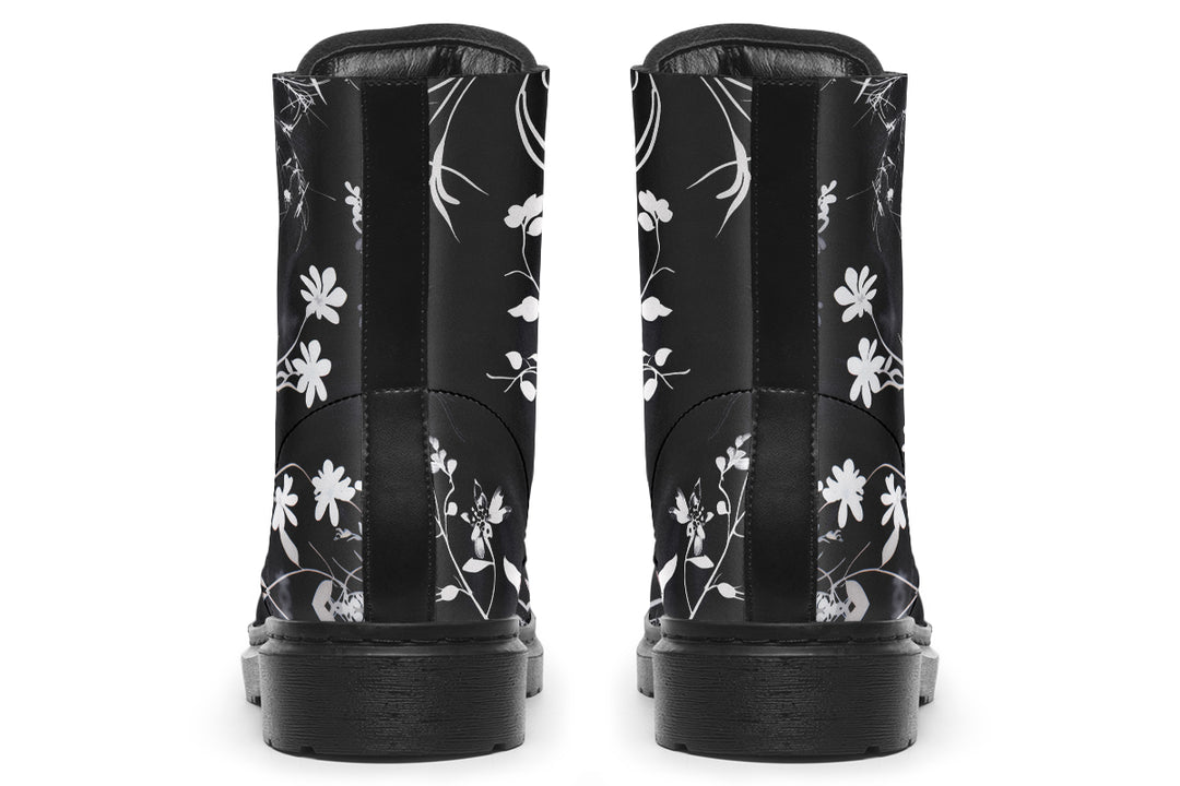 Black Delicate Boots