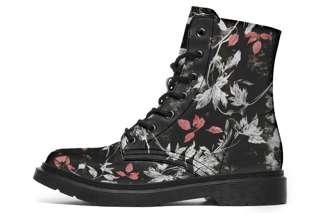 Black Senescence Boots