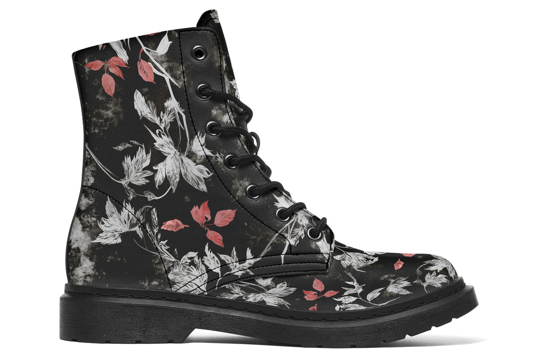 Black Senescence Boots