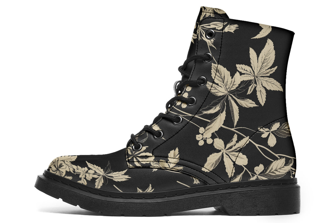 Black Thicket Boots