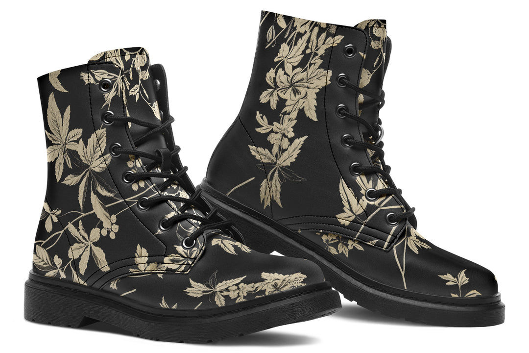Black Thicket Boots