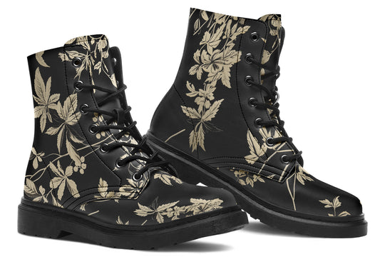 Black Thicket Boots