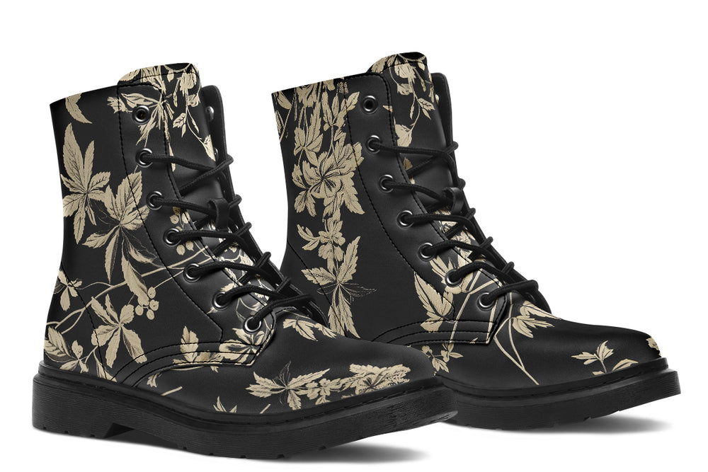 Black Thicket Boots