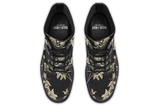 Black Thicket Boots