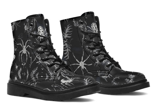Black Widow Garden Boots