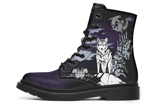 Castle Whitewolf Boots