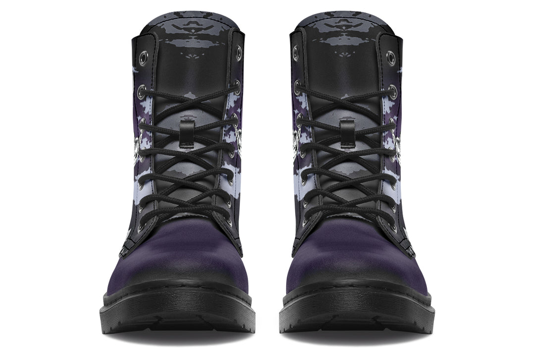 Castle Whitewolf Boots
