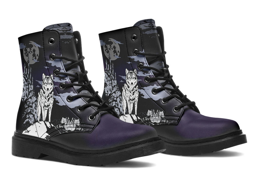 Castle Whitewolf Boots