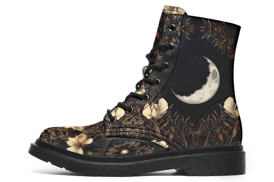 Crescent Garden Boots