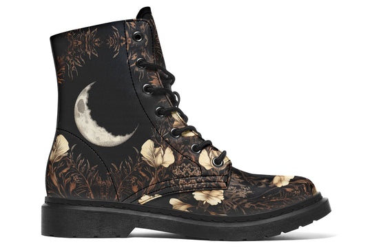 Crescent Garden Boots
