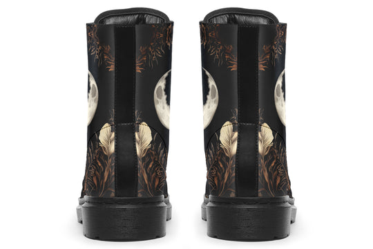 Crescent Garden Boots