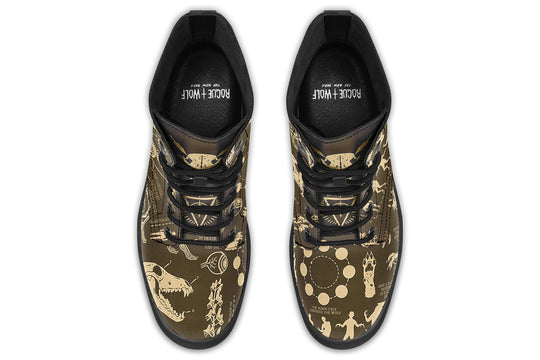 Tan Wolf Study Boots