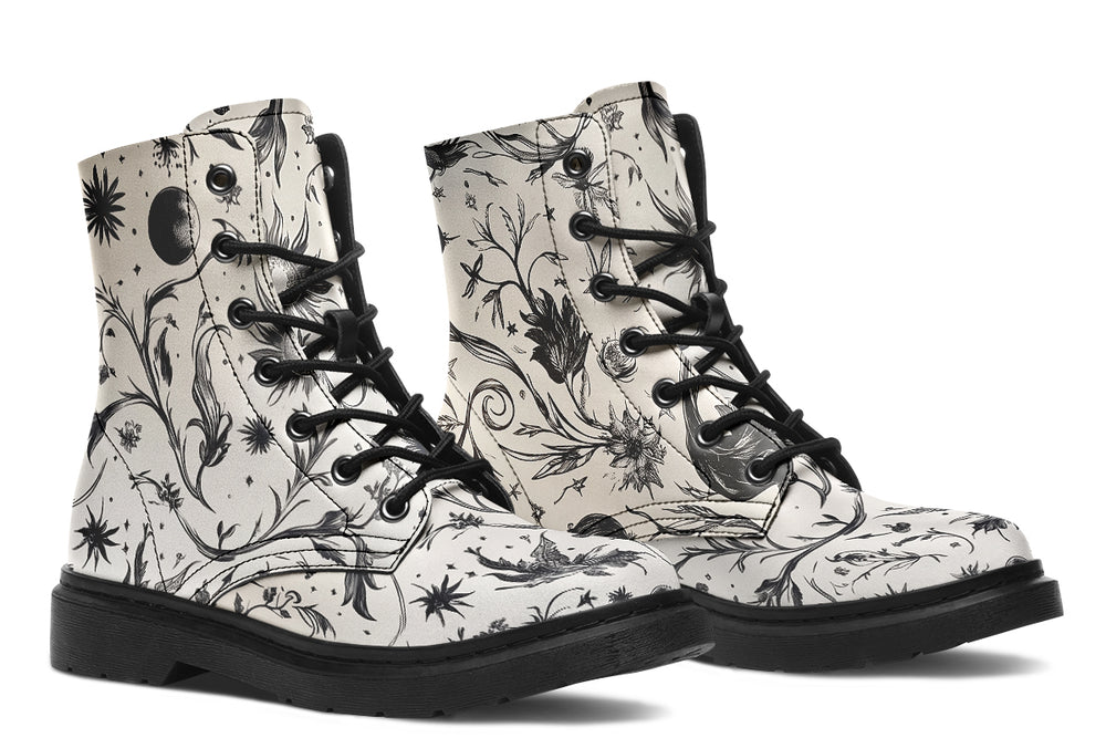 Lunaria Boots
