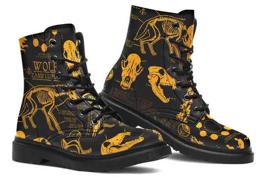 Nightgold Wolf Study Boots