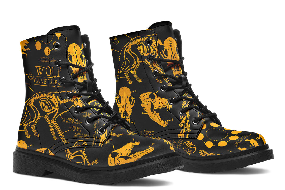 Nightgold Wolf Study Boots