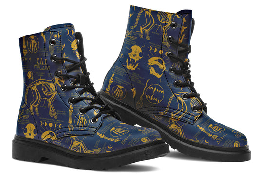 Royal Cat Study Boots
