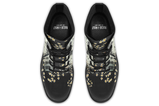 Sanctuary of Souls Boots