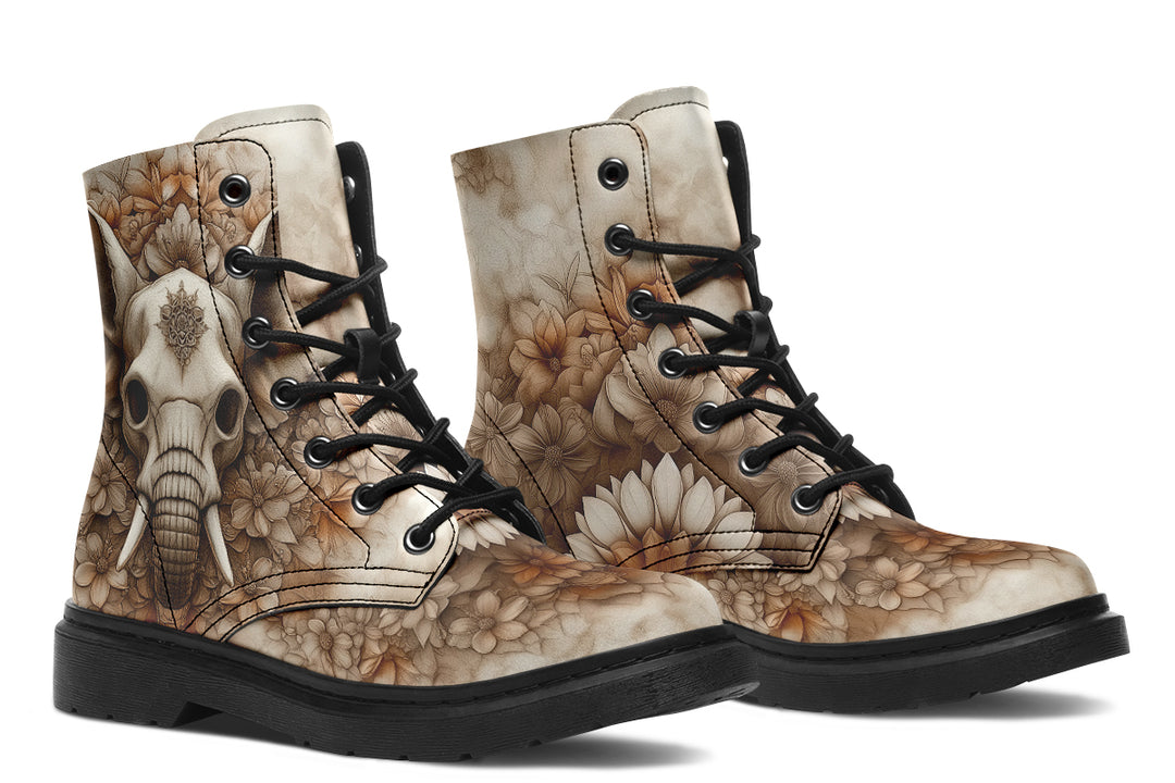 Veiltusk Mandala Boots