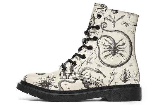 Vermis Boots