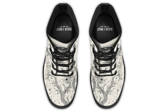 Waning Tree Boots