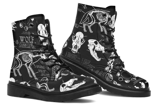 Wolf Study Boots