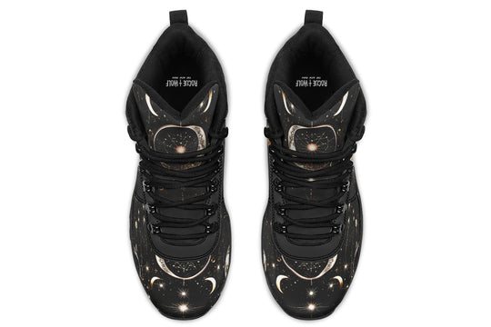 Guardian Wolf Outdoor Boots
