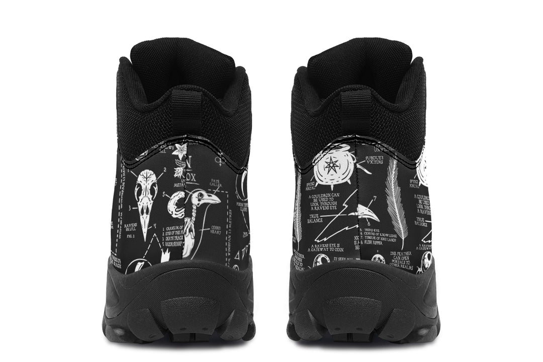 Raven Study Outdoor Boots