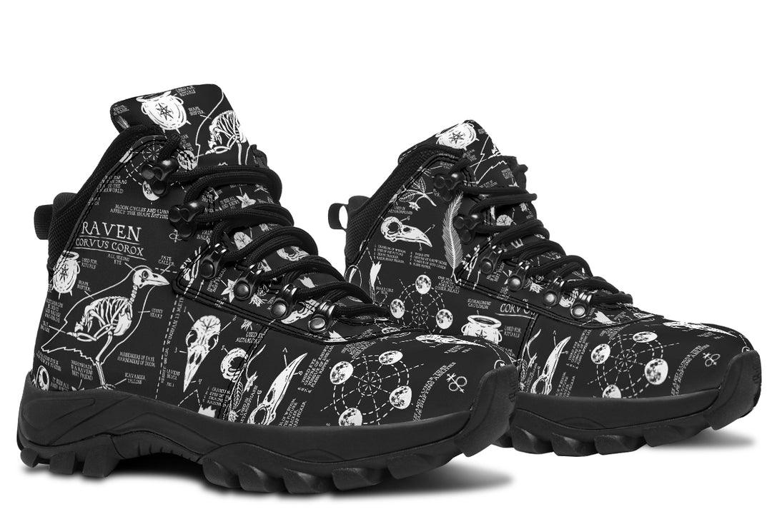 Raven Study Outdoor Boots