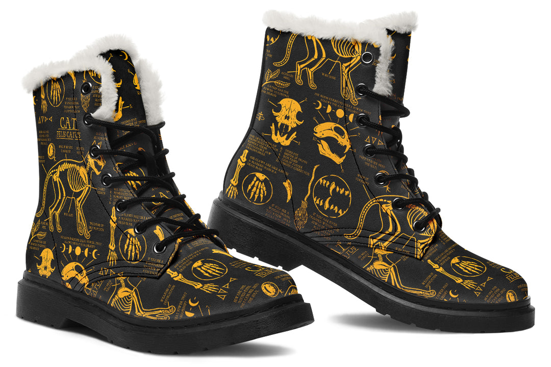 Nightgold Cat Study Winter Boots