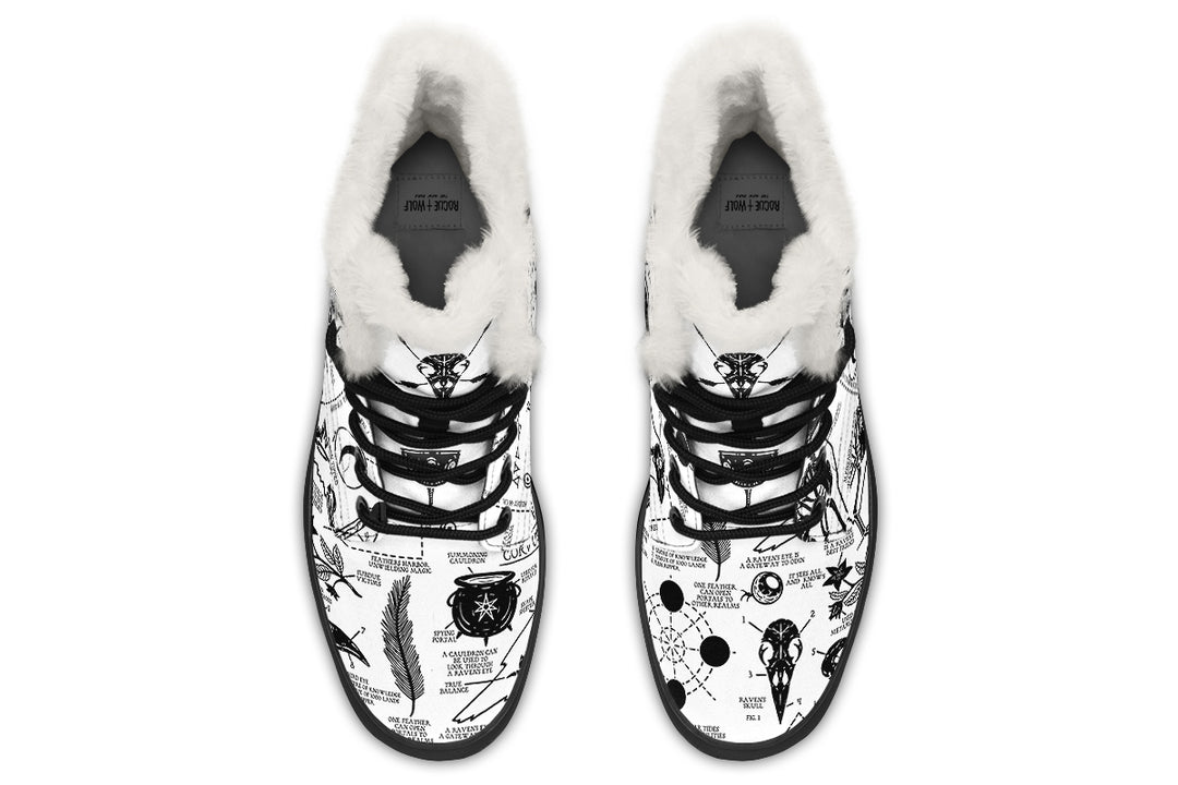 White Raven Study Winter Boots