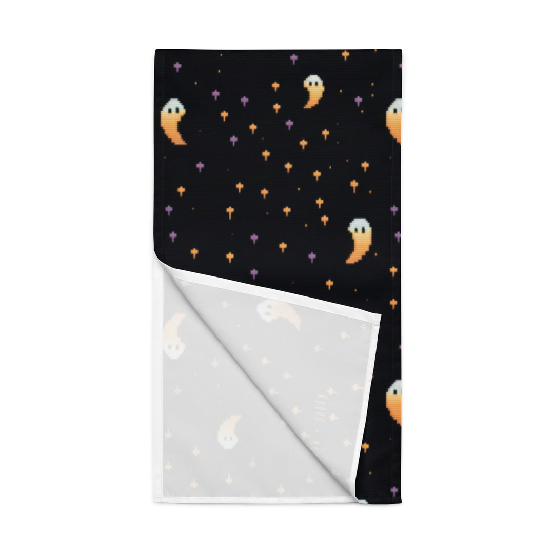Stargazin’ Spectres Table Runner