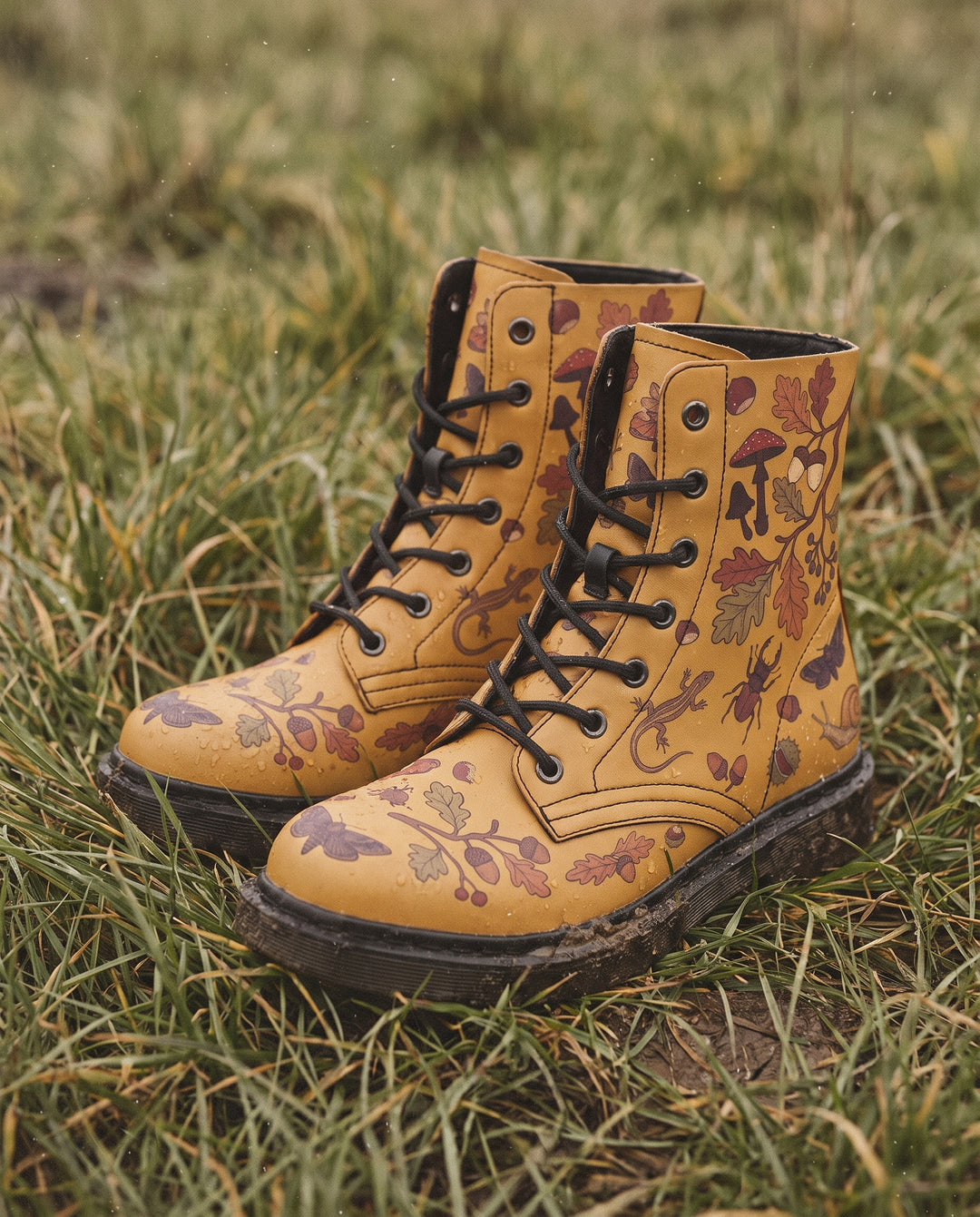 Oak Village Boots