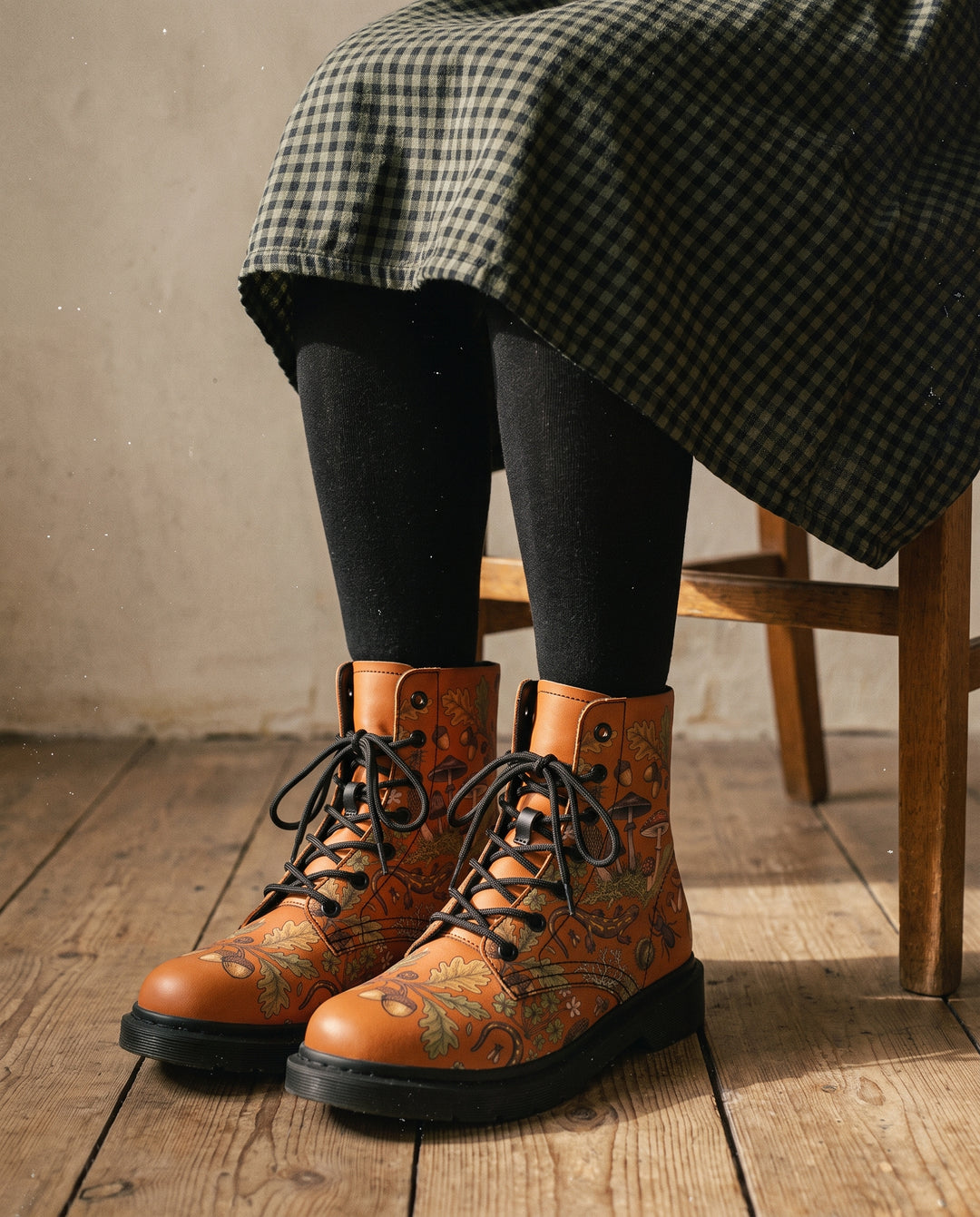 Salamander Gaze Boots