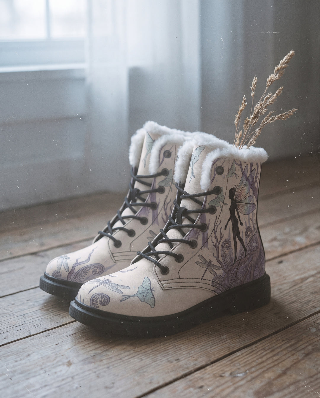 Moth Glade Winter Boots