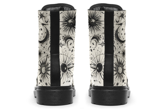 Astrarium Boots