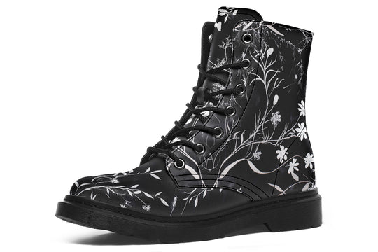 Black Delicate Boots