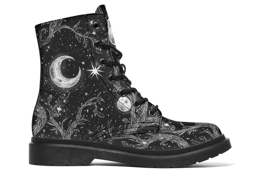 Black Waning Tree Boots