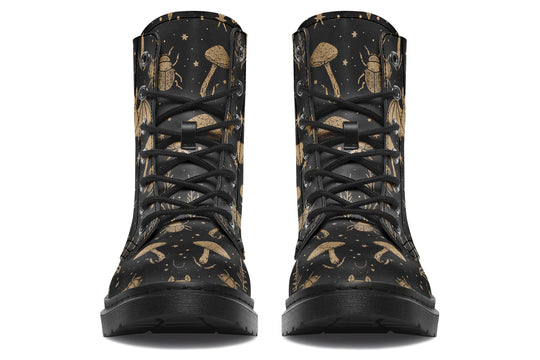 Curio Noctis Boots