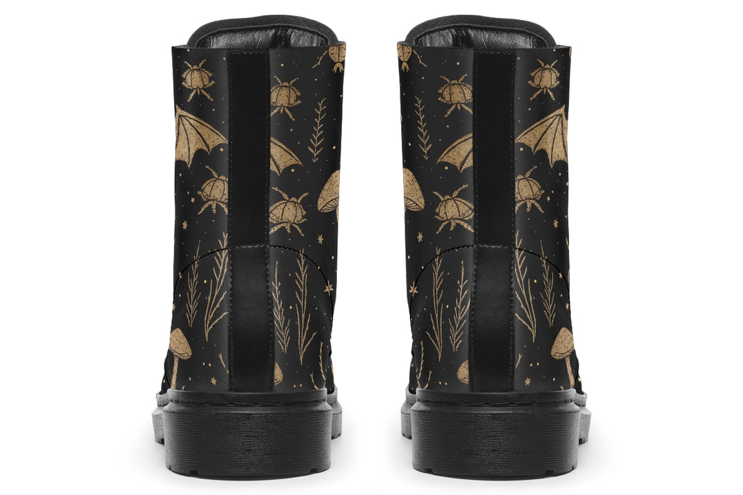 Curio Noctis Boots