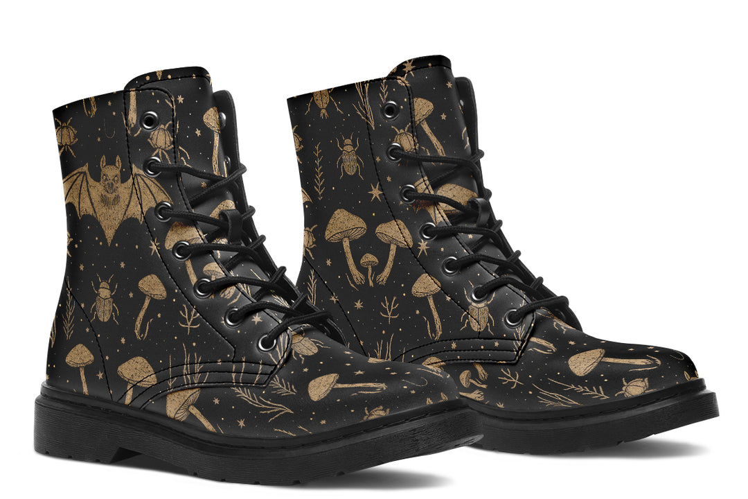 Curio Noctis Boots