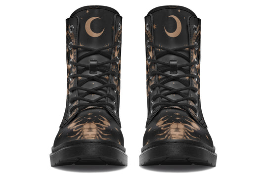 Liber Scorpius Boots
