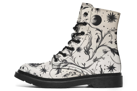 Lunaria Boots