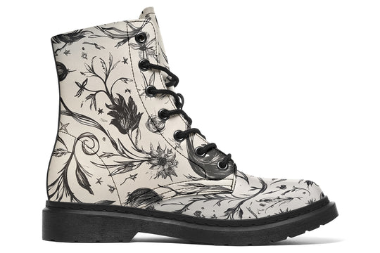 Lunaria Boots