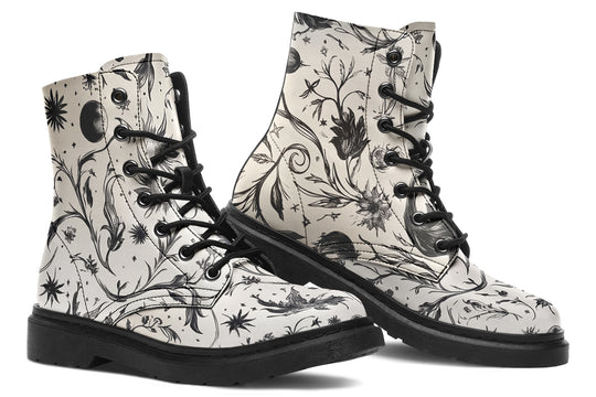 Lunaria Boots