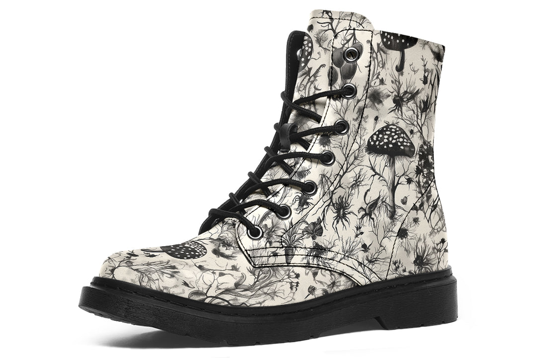 Mycocurse Boots