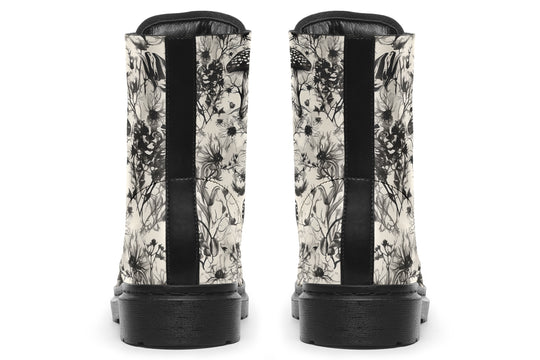 Mycocurse Boots