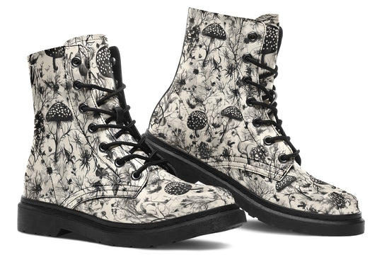 Mycocurse Boots