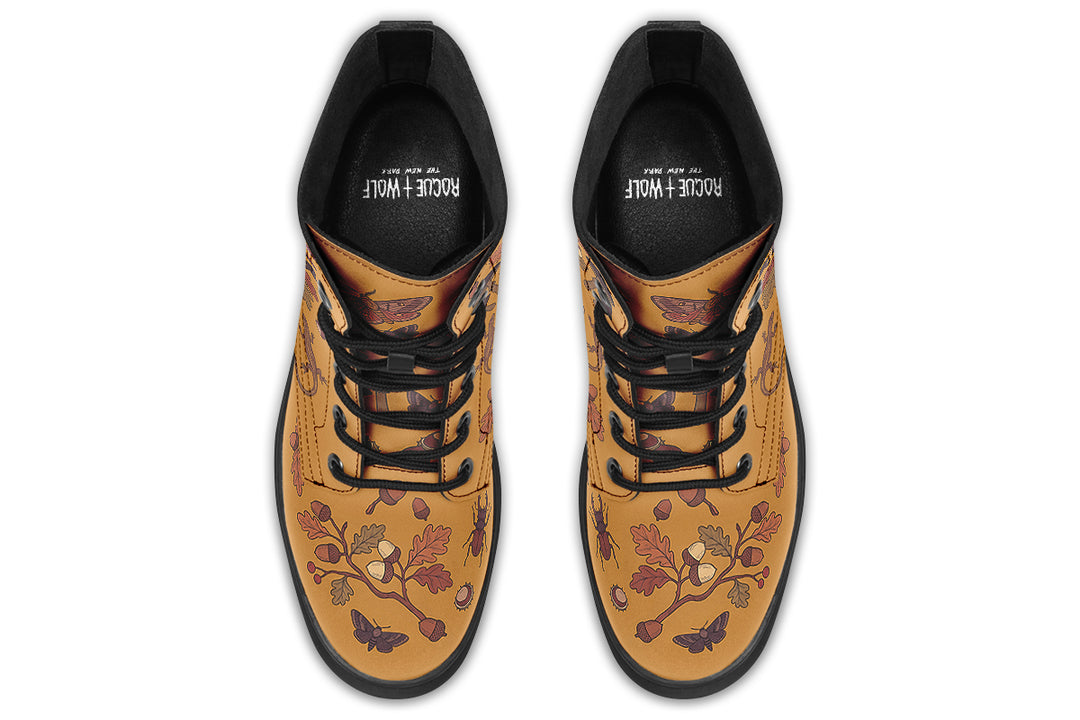 Oak Village Boots