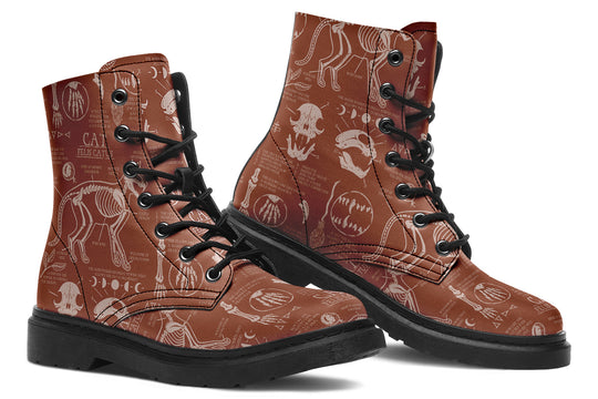Rosewood Cat Study Boots