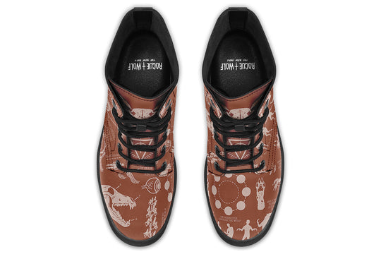 Rosewood Wolf Study Boots